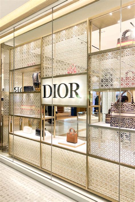 is christian dior cheaper in paris|christian dior paris boutique.